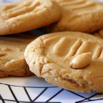 Simple 3-Ingredient Peanut Butter Cookies: Quick & Tasty Recipe